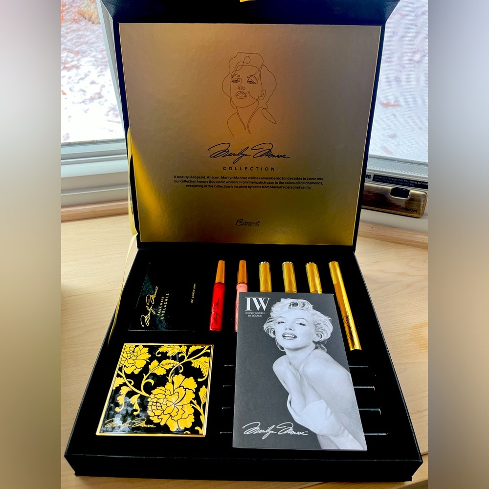 NEW Besame Cosmetics Marilyn Monroe Collection (Full Set)